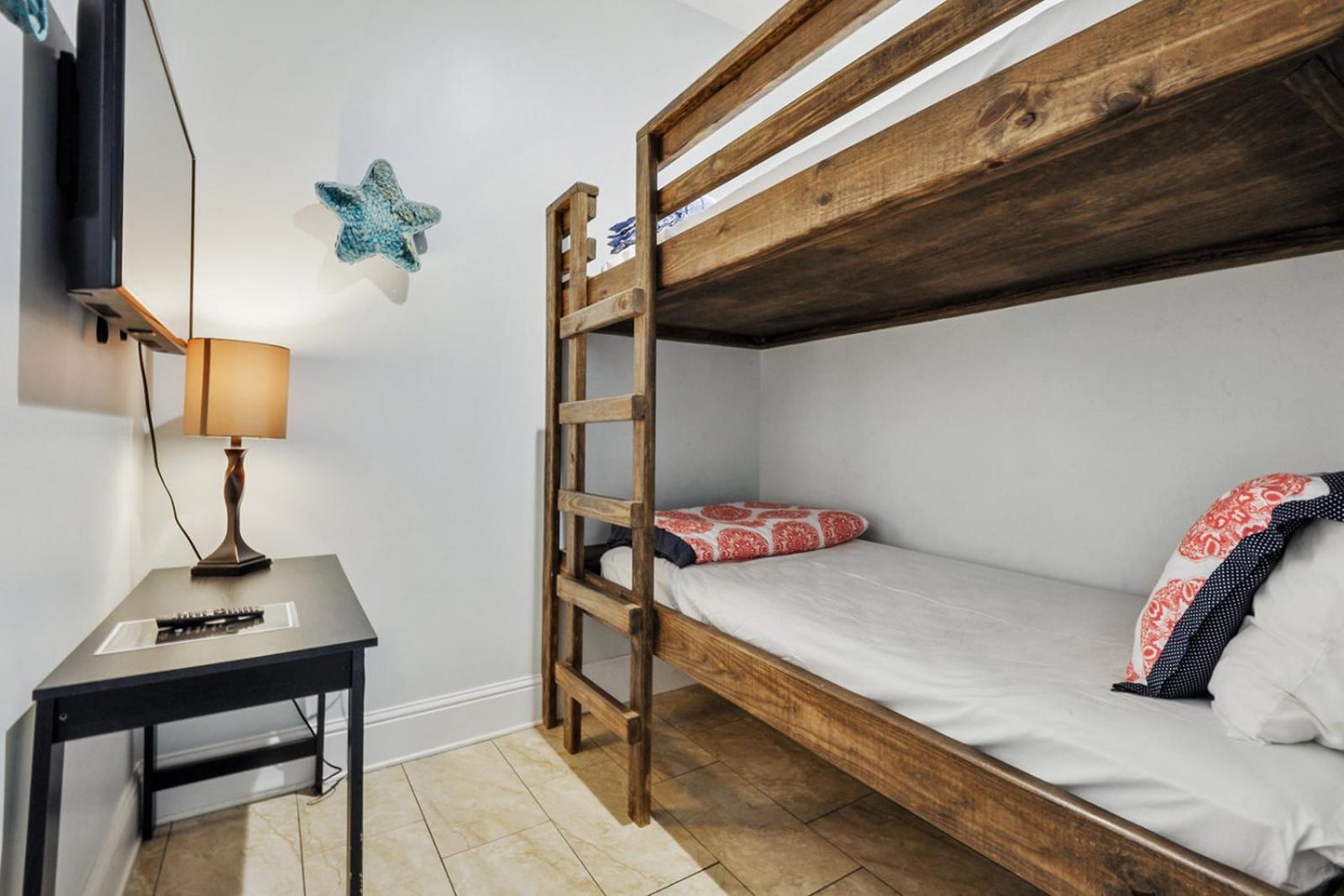 Hotel Whiskey In Pass Christian Bilik gambar